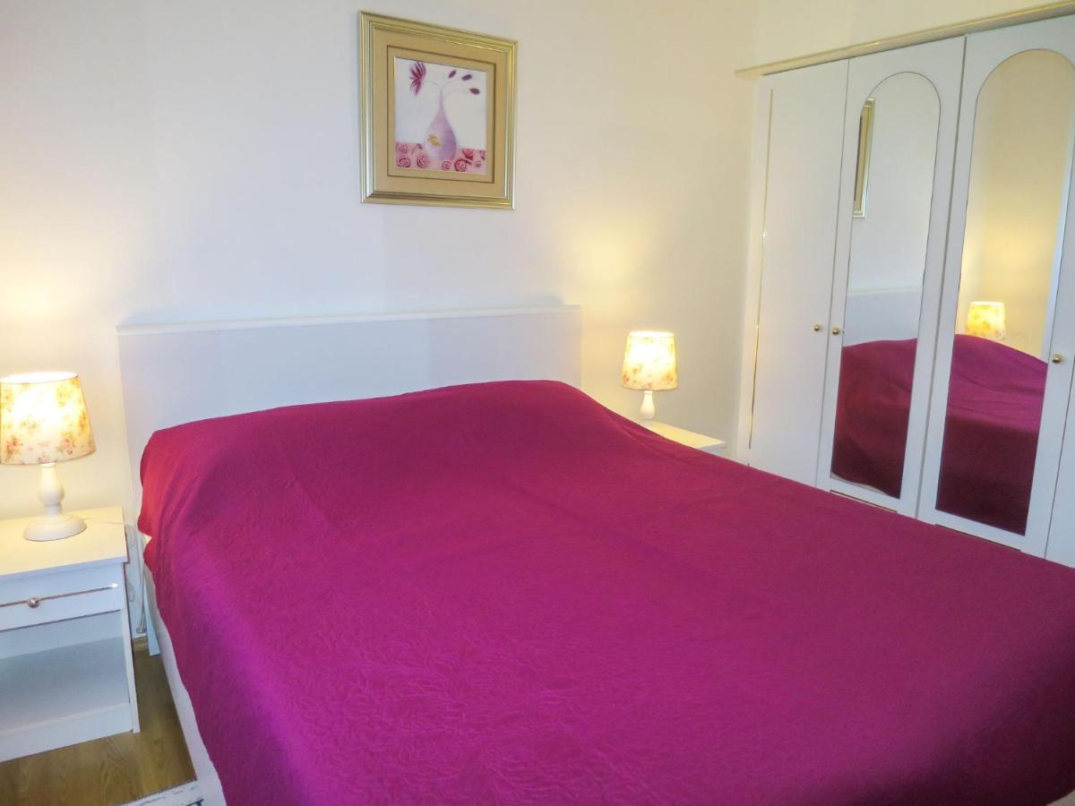 Holiday Home Ive By Interhome Petrcane Ngoại thất bức ảnh