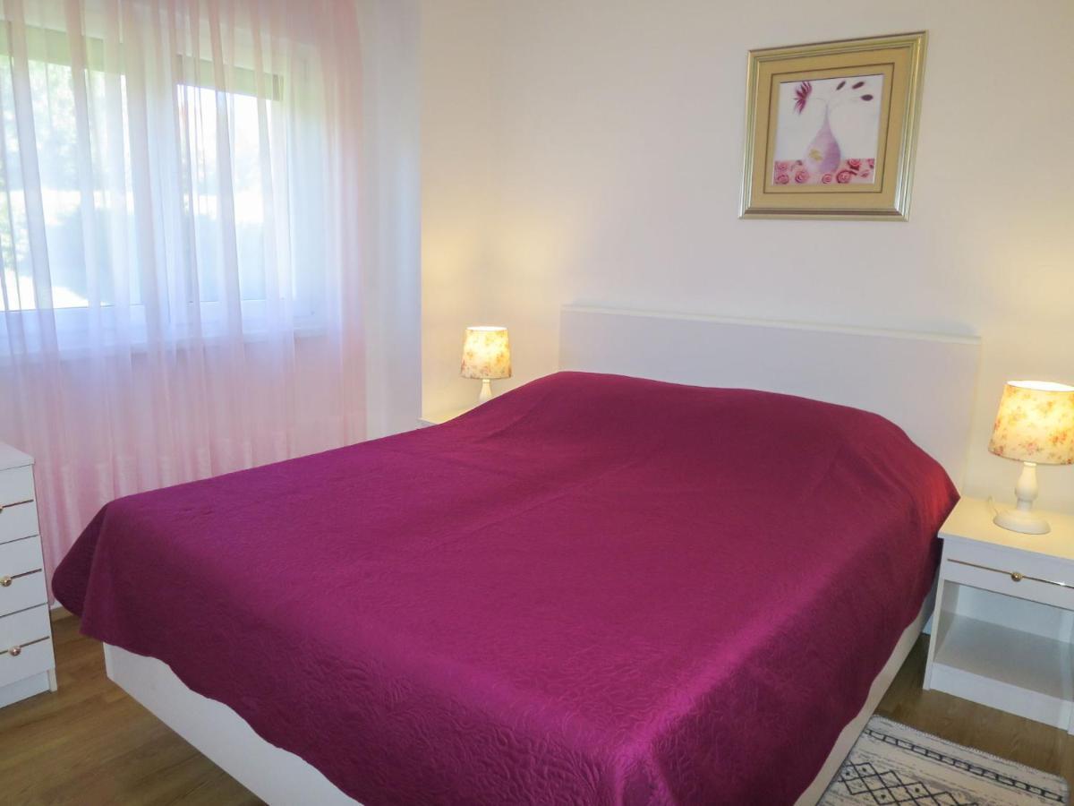 Holiday Home Ive By Interhome Petrcane Ngoại thất bức ảnh