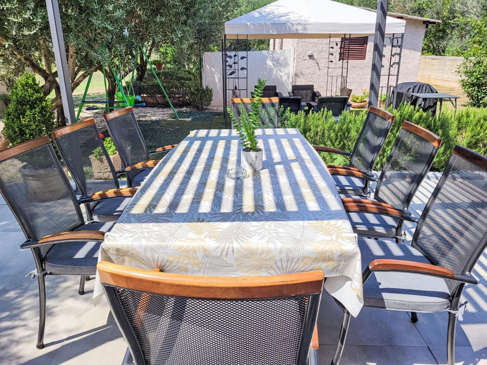 Holiday Home Ive By Interhome Petrcane Ngoại thất bức ảnh